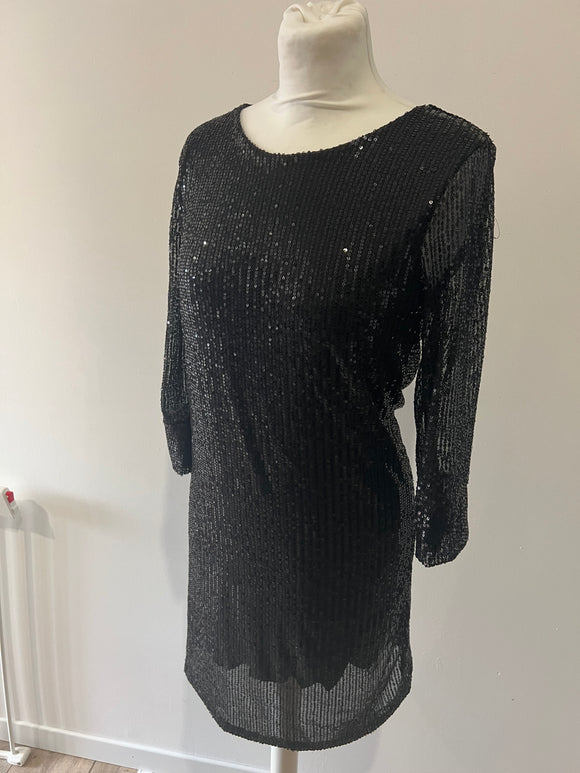 Robe sequins noire