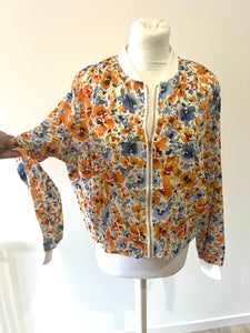 Veste à fleurs